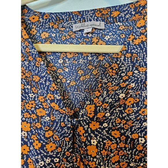 Wishlist Apparel navy with rust and cream floral print tie front blouse. Size L. - Picture 3 of 6